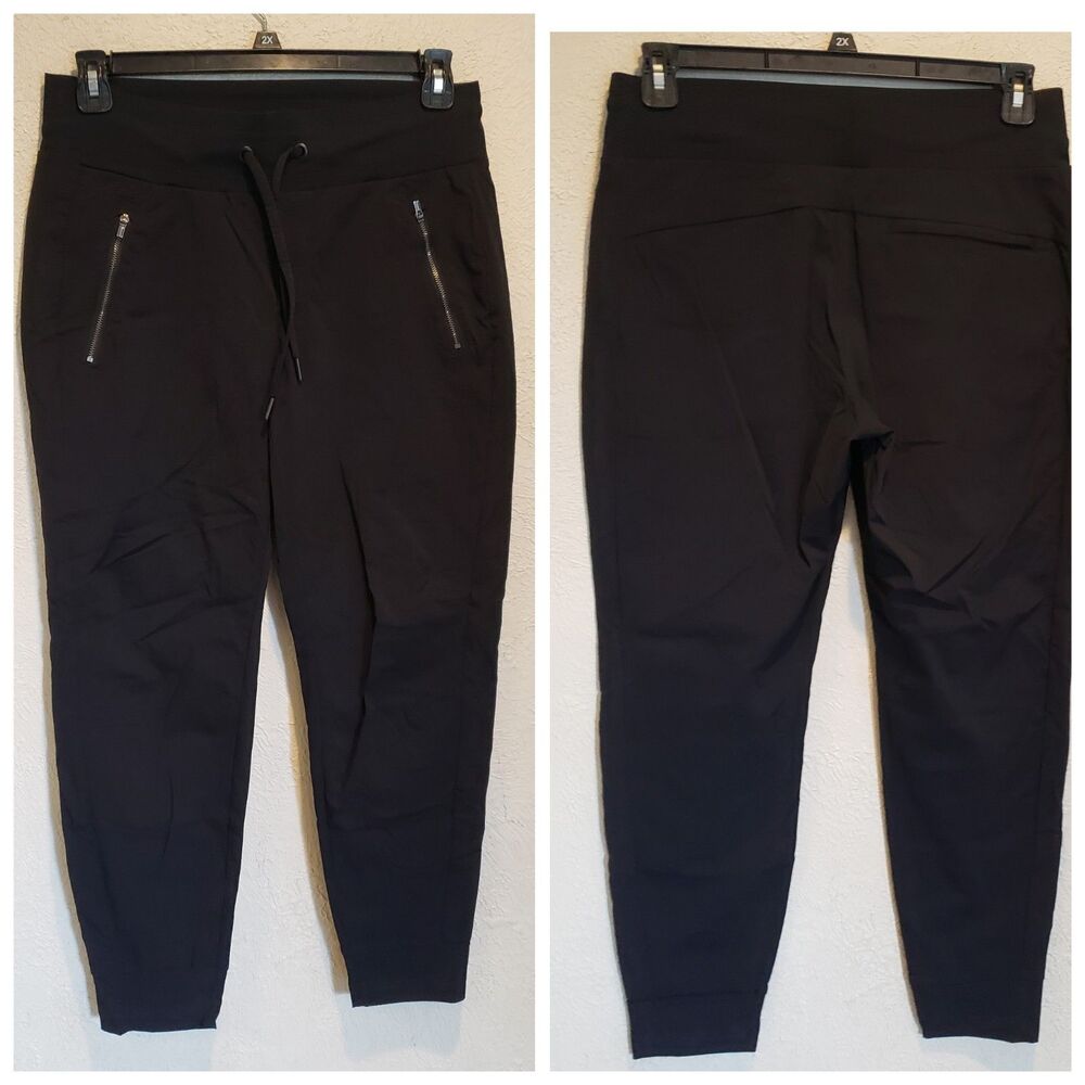ATHLETA Women’s High Road Black Cargo Pants SIZE 10